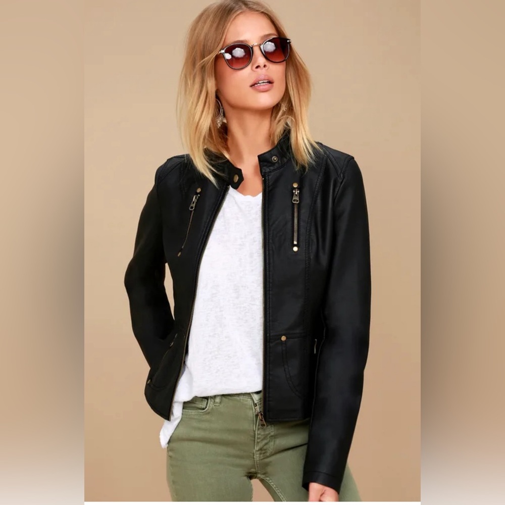 Lulu’s Peace of Mind Black Vegan Leather Moto Jacket EUC